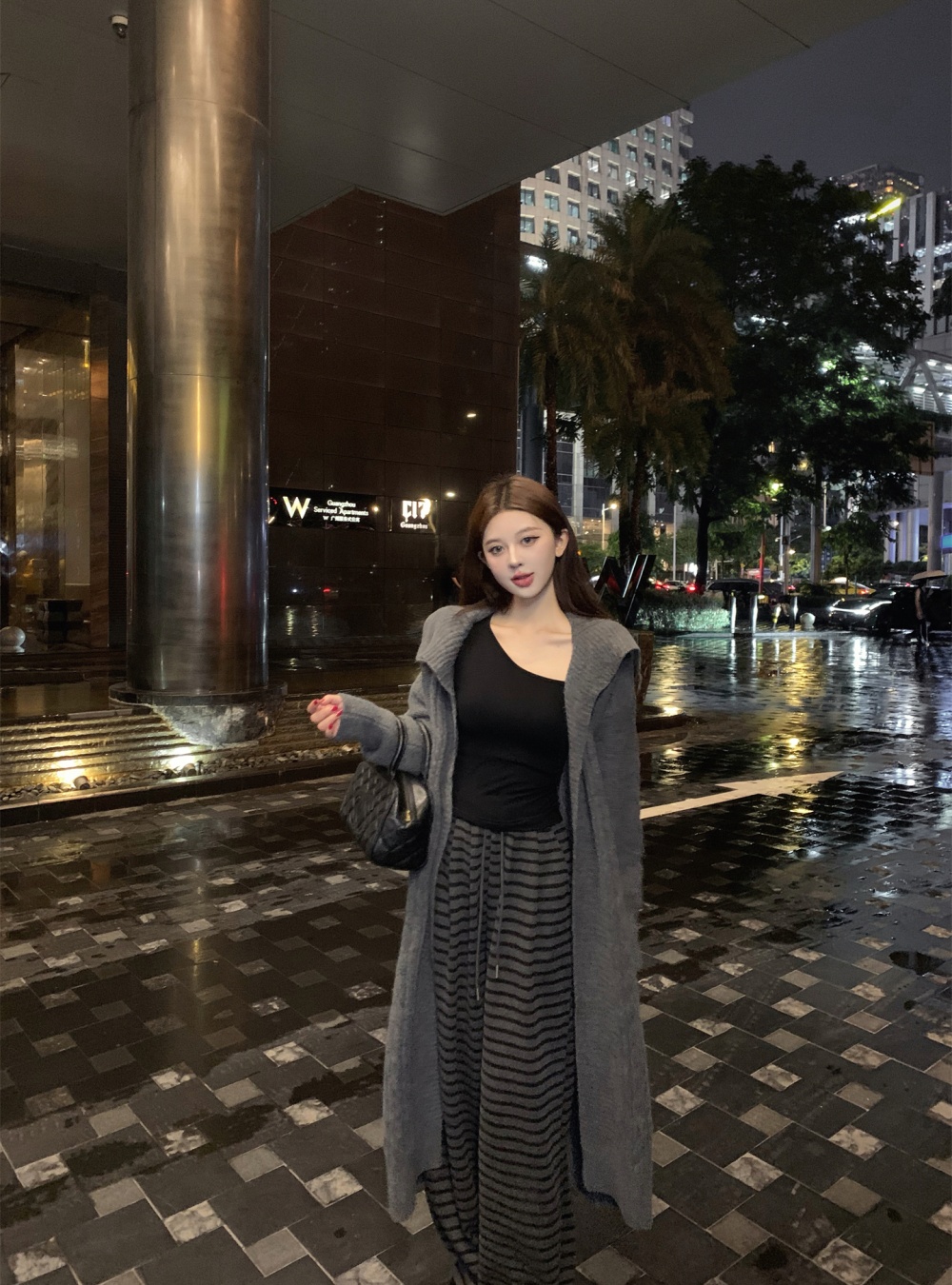 Autumn and winter hooded wool retro thick coat