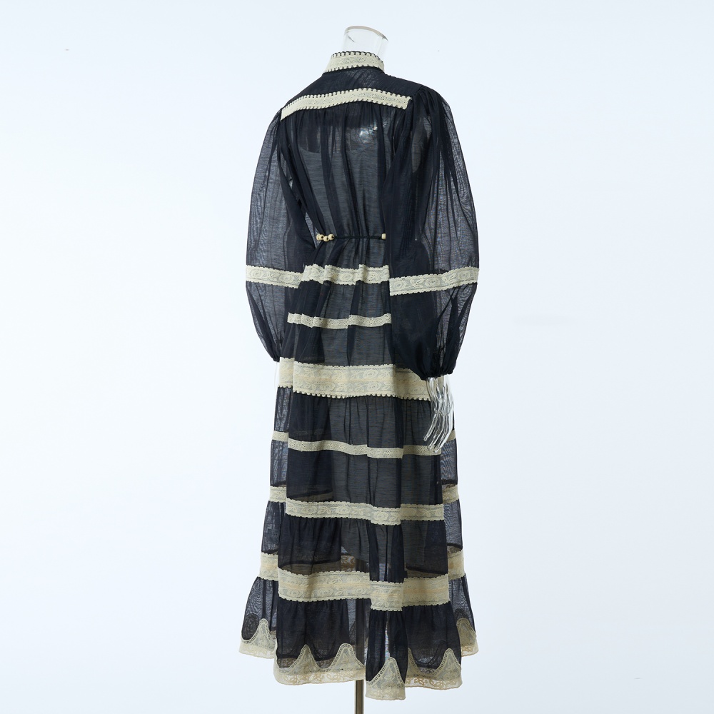 Autumn lace light luxury lantern sleeve stripe splice dress