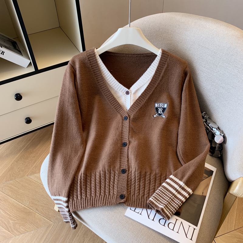 Embroidered V-neck sweater high elastic tops for women