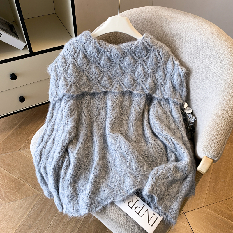 Autumn and winter knitted lazy sweater niche tender coat