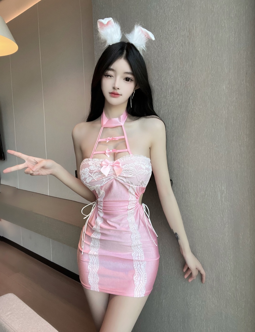 Sexy fashion pink sleeveless dress for women