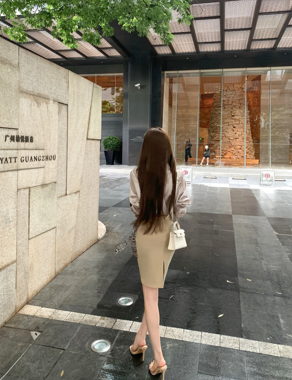 Sunscreen leopard scarves temperament elasticity shirt