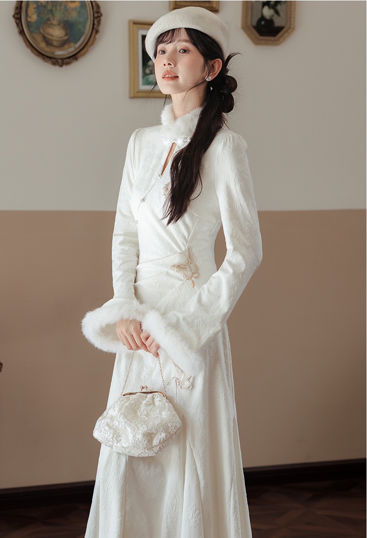 Plus velvet Chinese style cheongsam temperament dress