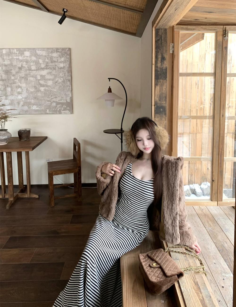 Autumn and winter thick fur coat hooded elmo coat for women