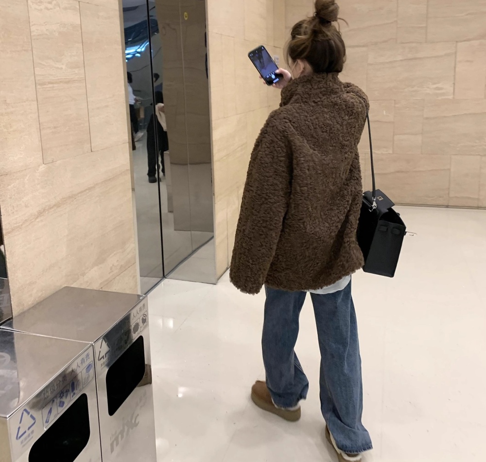 Lambs wool coat lamb fur overcoat for women