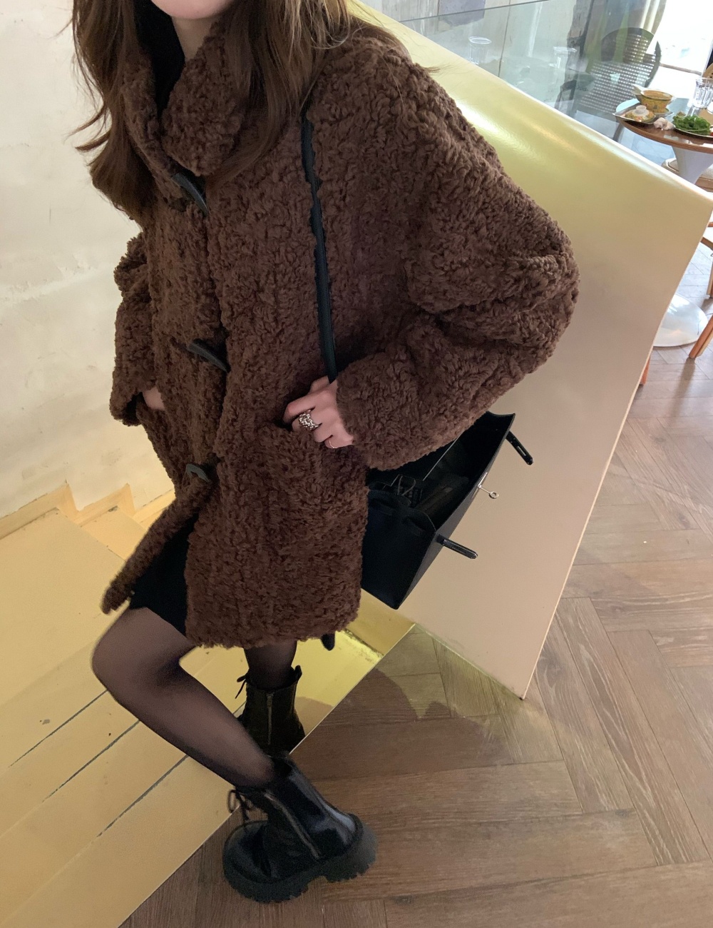 Lambs wool coat lamb fur overcoat for women