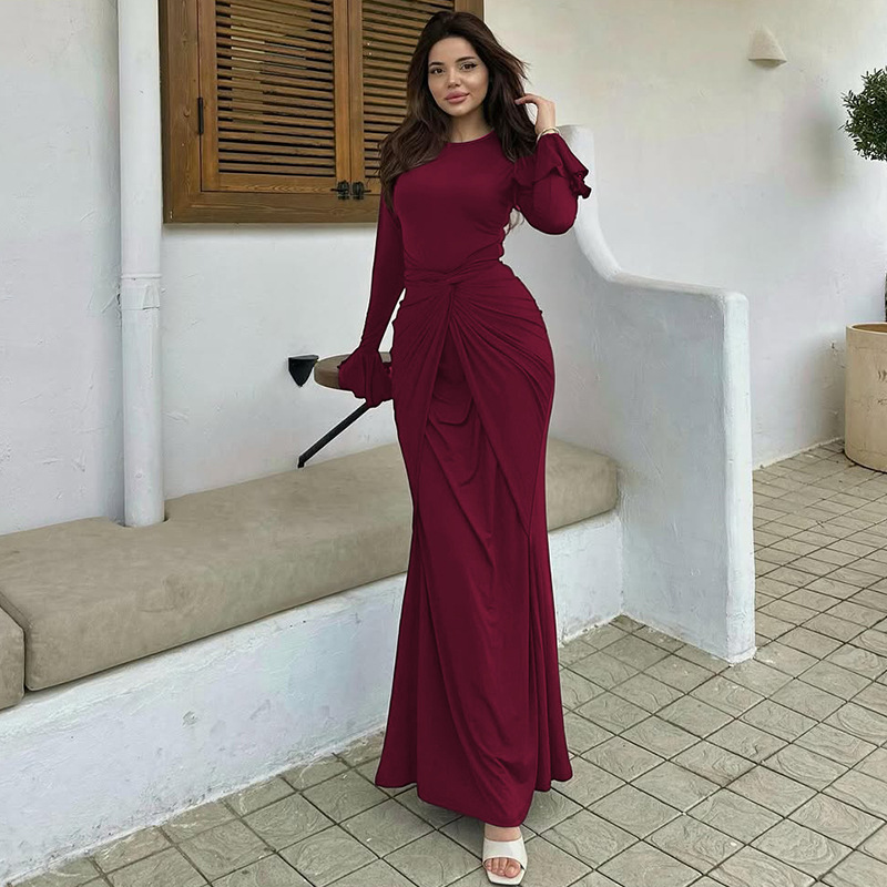 Round neck European style dress for women