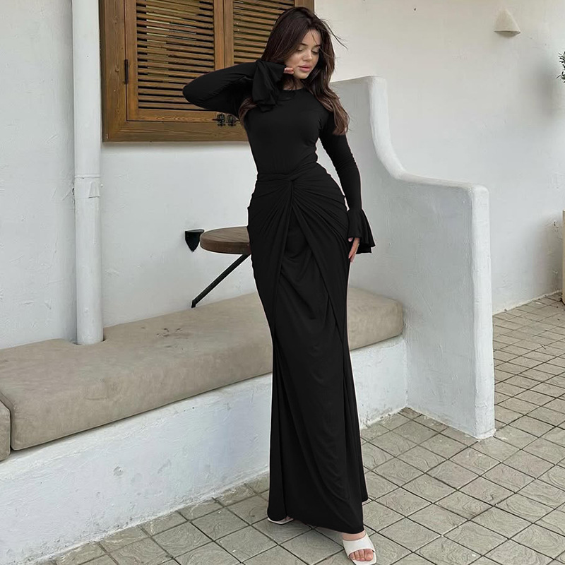 Round neck European style dress for women