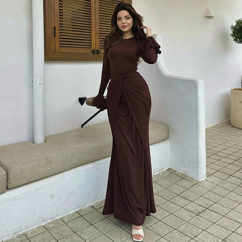 Round neck European style dress for women