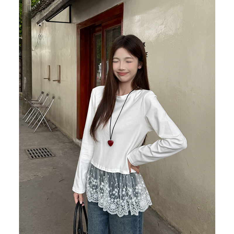 Lace hem bottoming shirt inside the ride tops for women