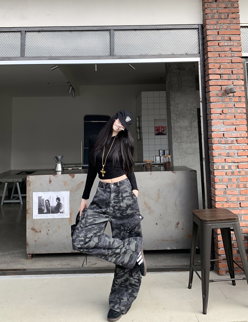 Camouflage casual pants loose work clothing for women