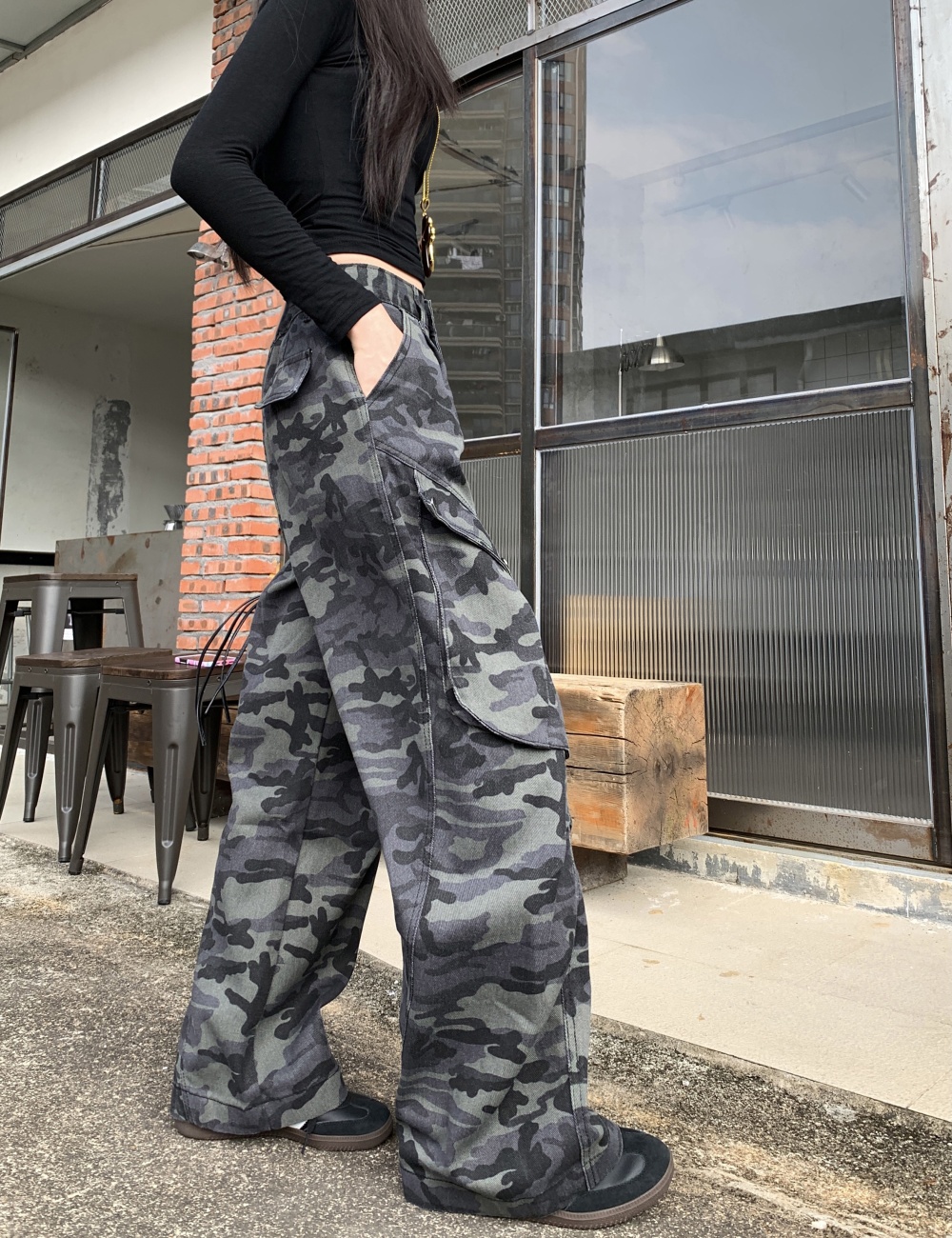 Camouflage casual pants loose work clothing for women