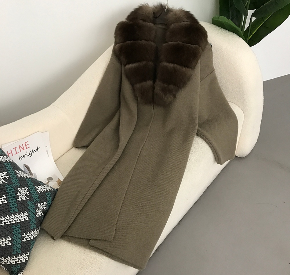 Lazy cardigan fox fur collar sweater for women