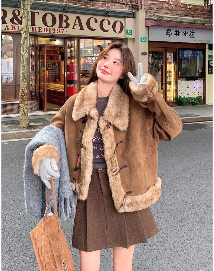 Horn buckle autumn and winter jacket for women