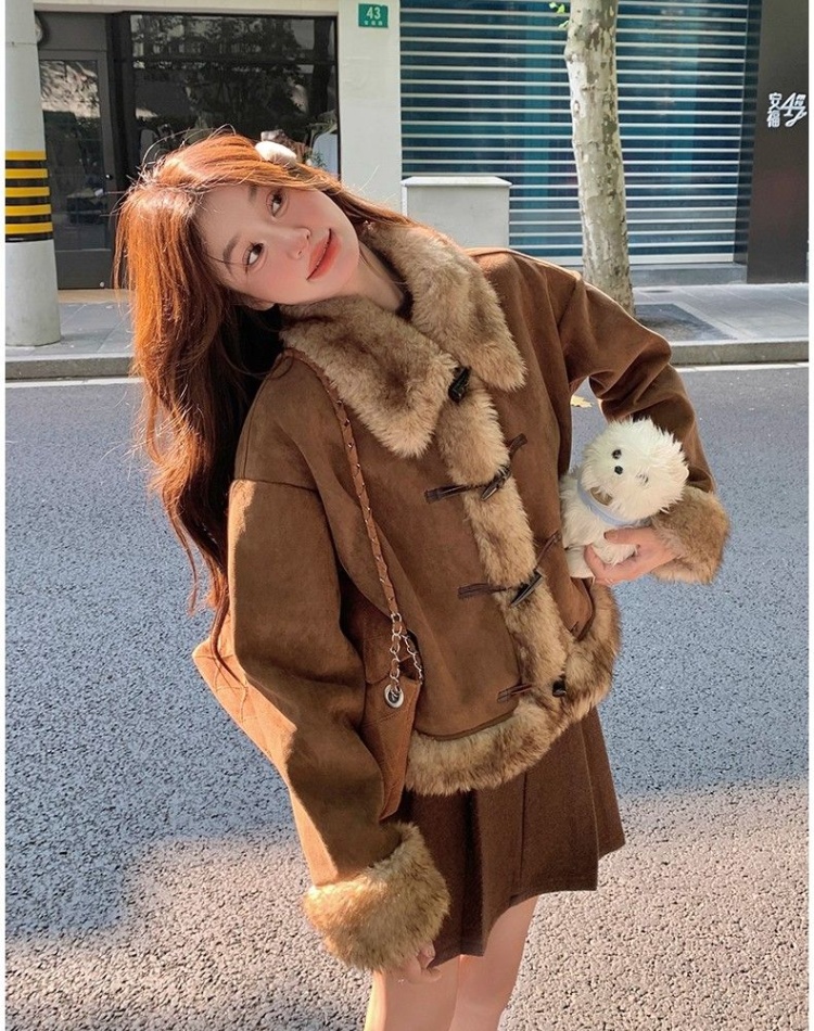 Horn buckle autumn and winter jacket for women