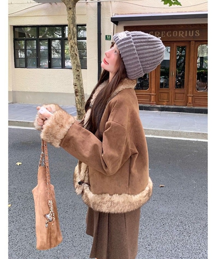 Horn buckle autumn and winter jacket for women