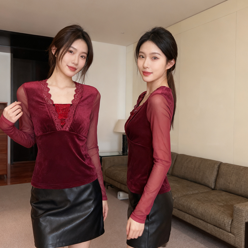 V-neck unique T-shirt rhinestone bottoming shirt