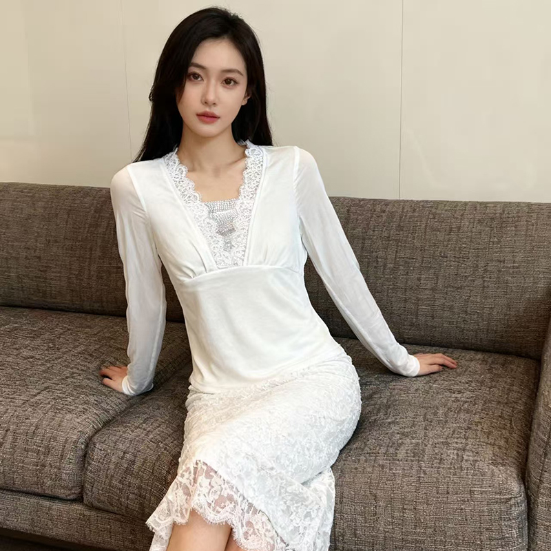 V-neck unique T-shirt rhinestone bottoming shirt