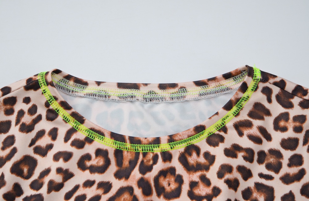 Long sleeve navel shorts leopard tops a set for women