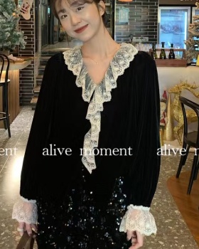 V-neck lace velvet temperament sweet tops