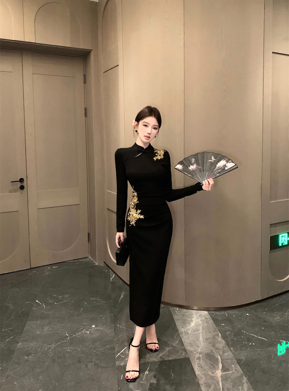 Slim autumn retro split dress