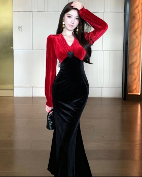 Slim V-neck autumn and winter velvet splice dress