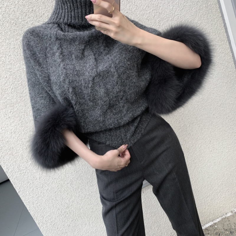 Flat shoulder bat sleeve sweater cuff cloak