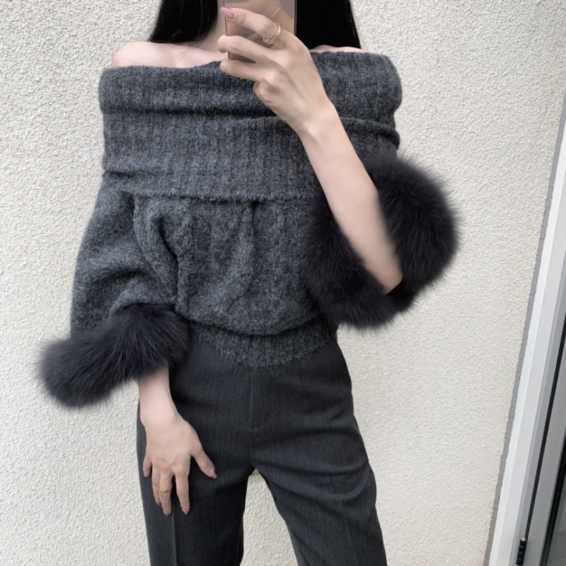 Flat shoulder bat sleeve sweater cuff cloak