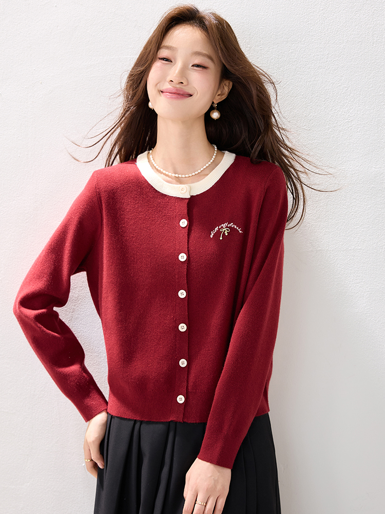 Red winter tender temperament fashion cstand collar sweater