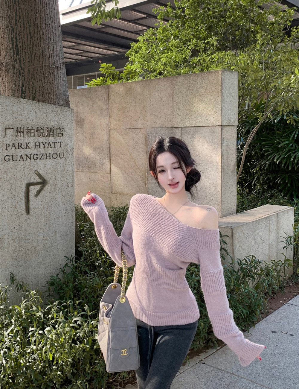 Korean style knitted spicegirl enticement sweater