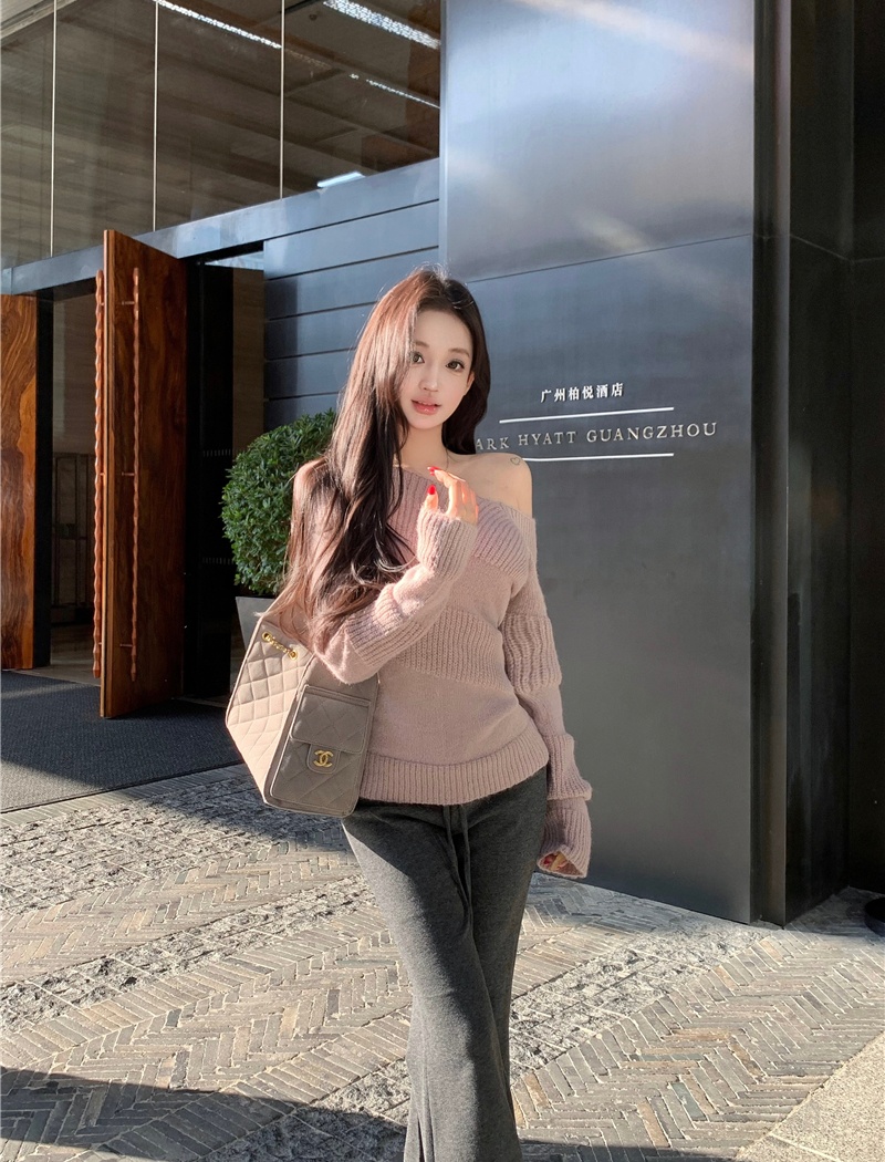 Korean style knitted spicegirl enticement sweater