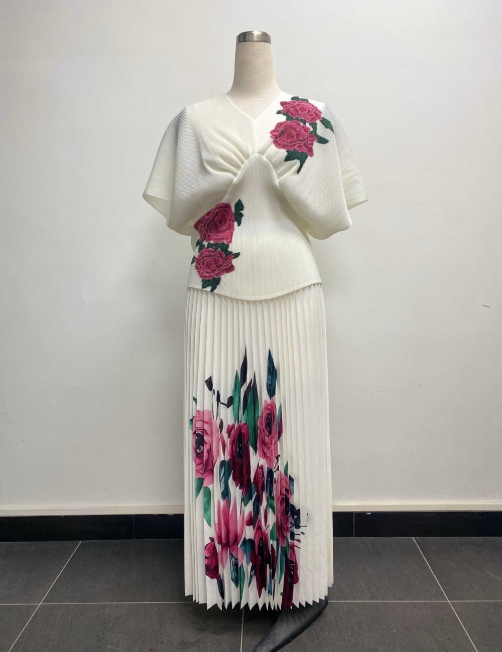 Fold pleated splice skirt slim big skirt tops a set