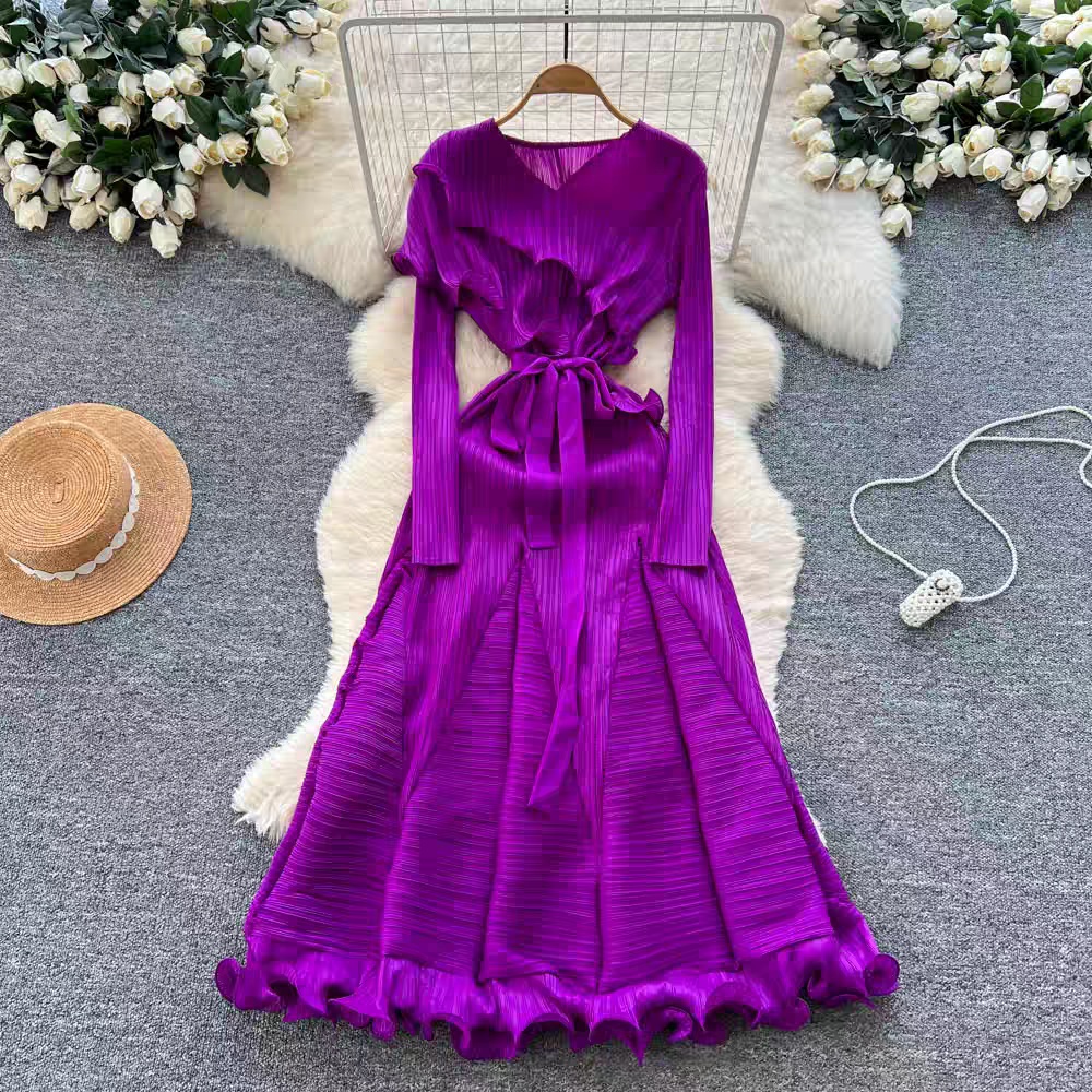 Slim wood ear dress fold long sleeve long dress