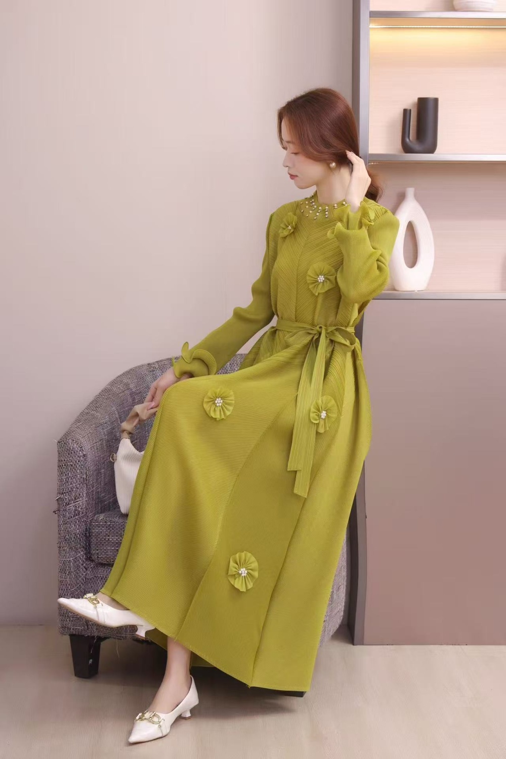 Bandage flowers fold pinched waist wood ear stereoscopic dress