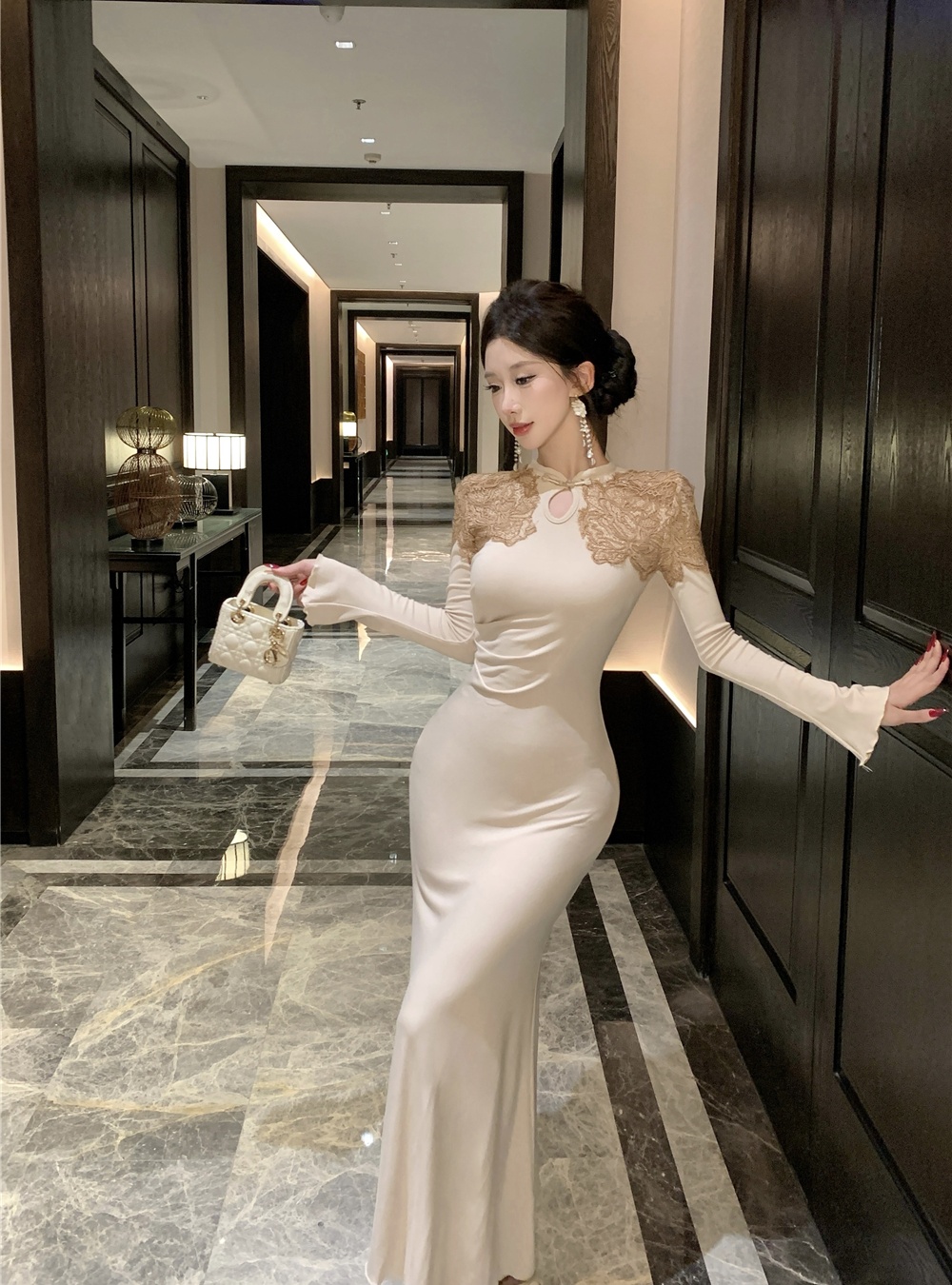 Chinese style dress cheongsam for women