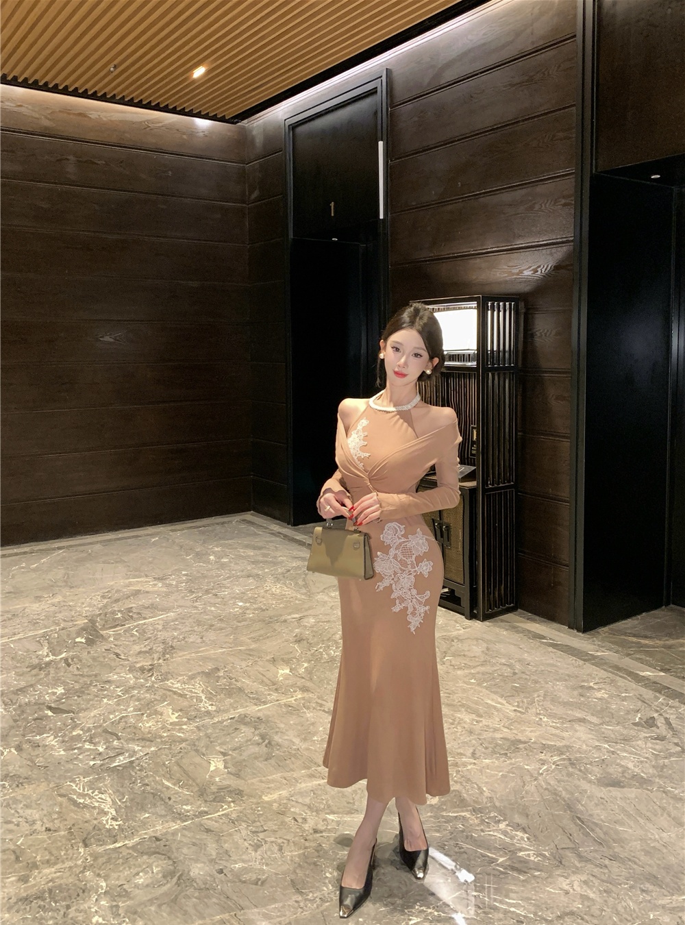 Lace multiple wear method dress Pseudo-two long dress