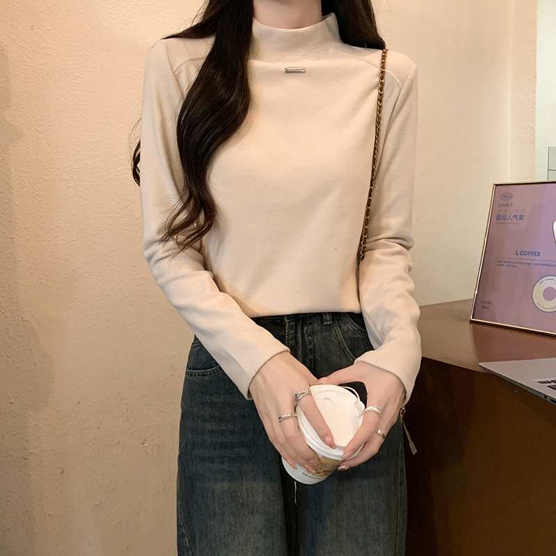 Short T-shirt half high collar tops for women