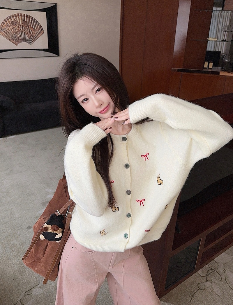 Autumn and winter short coat thermal sweater for women
