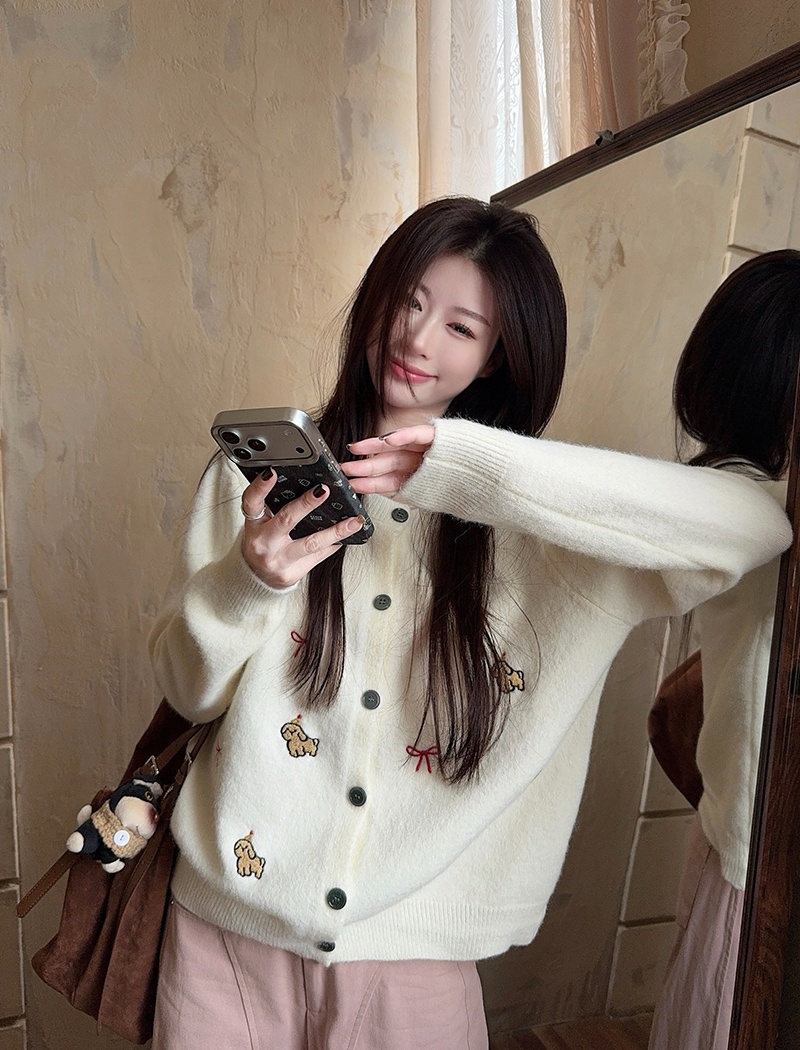 Autumn and winter short coat thermal sweater for women