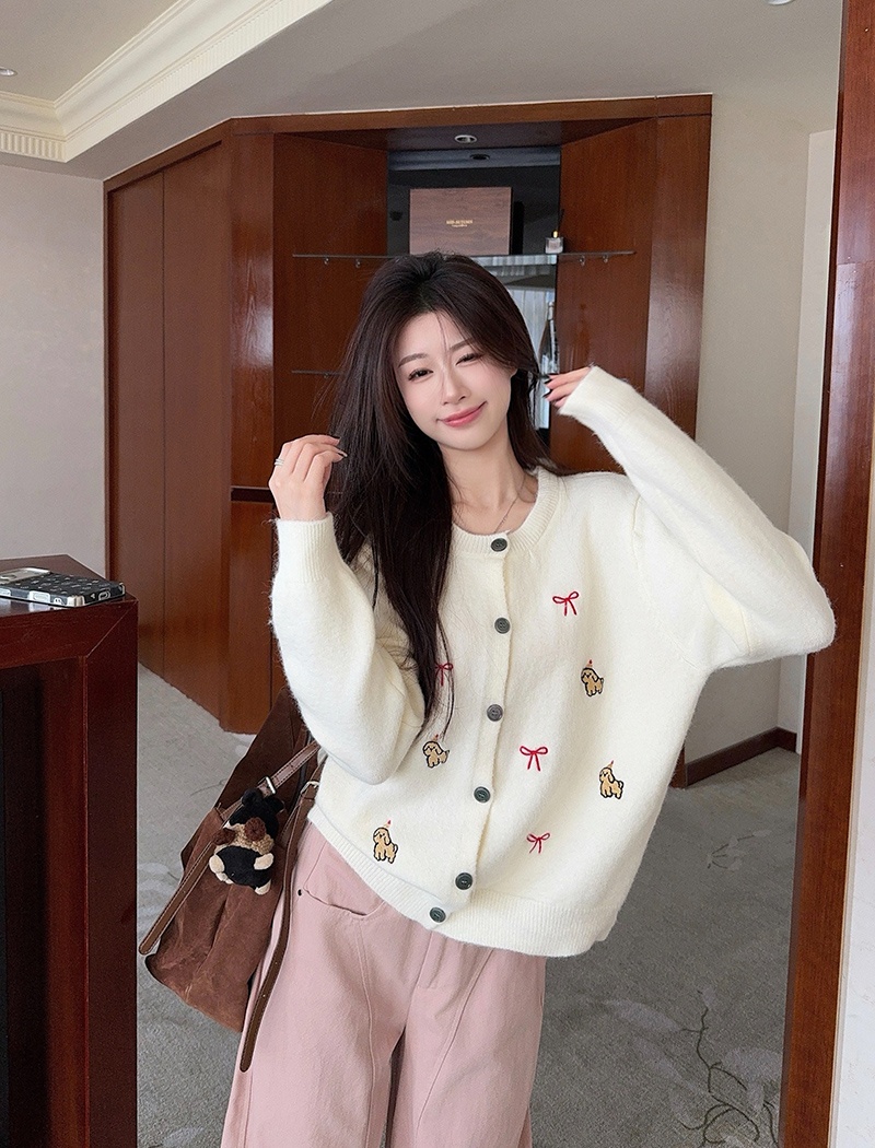 Autumn and winter short coat thermal sweater for women