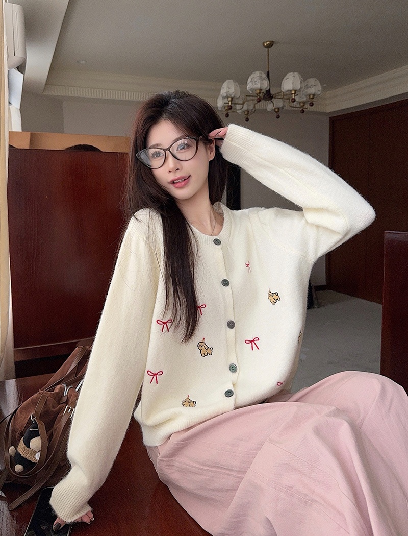 Autumn and winter short coat thermal sweater for women