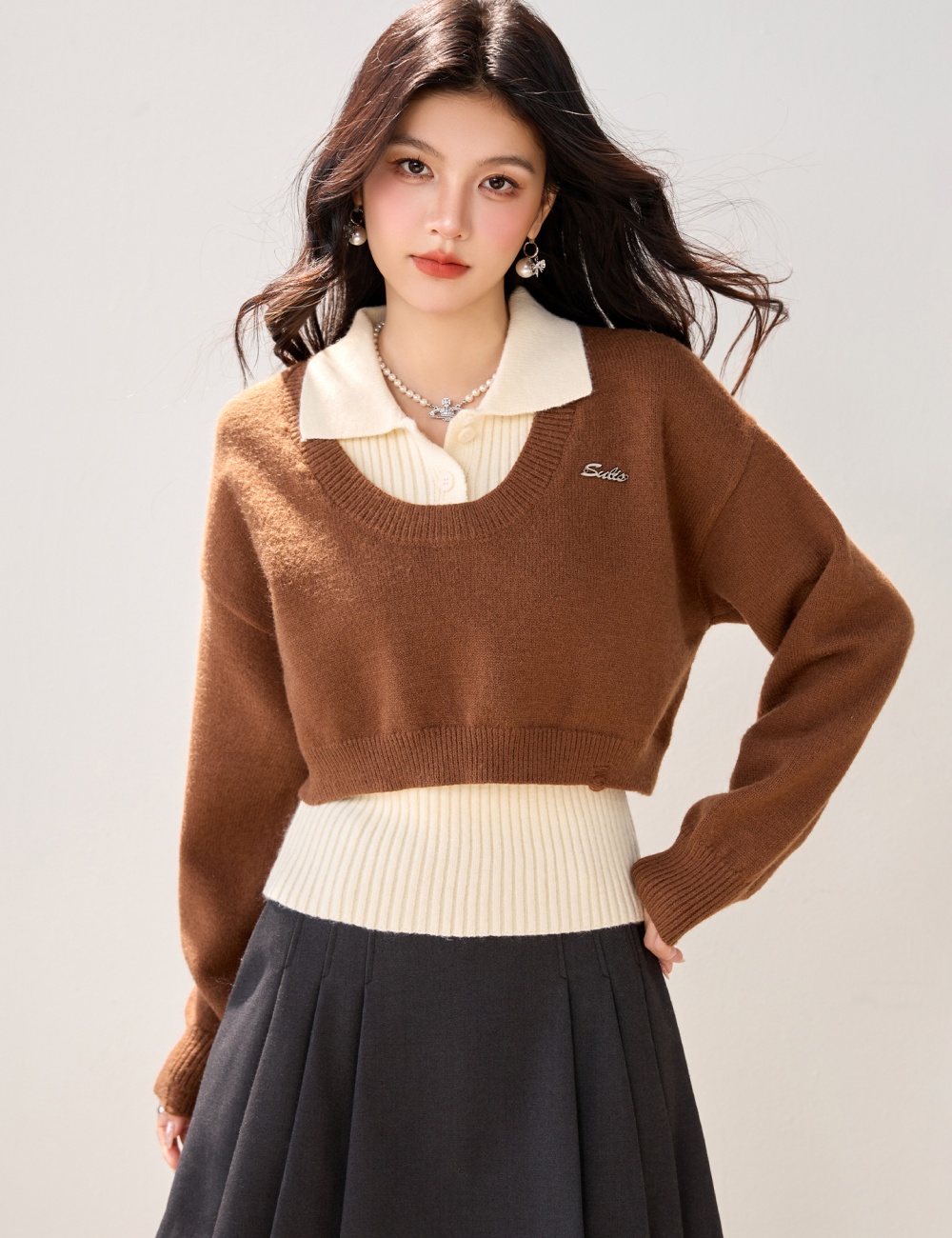 Long sleeve short sweater autumn and winter tops for women