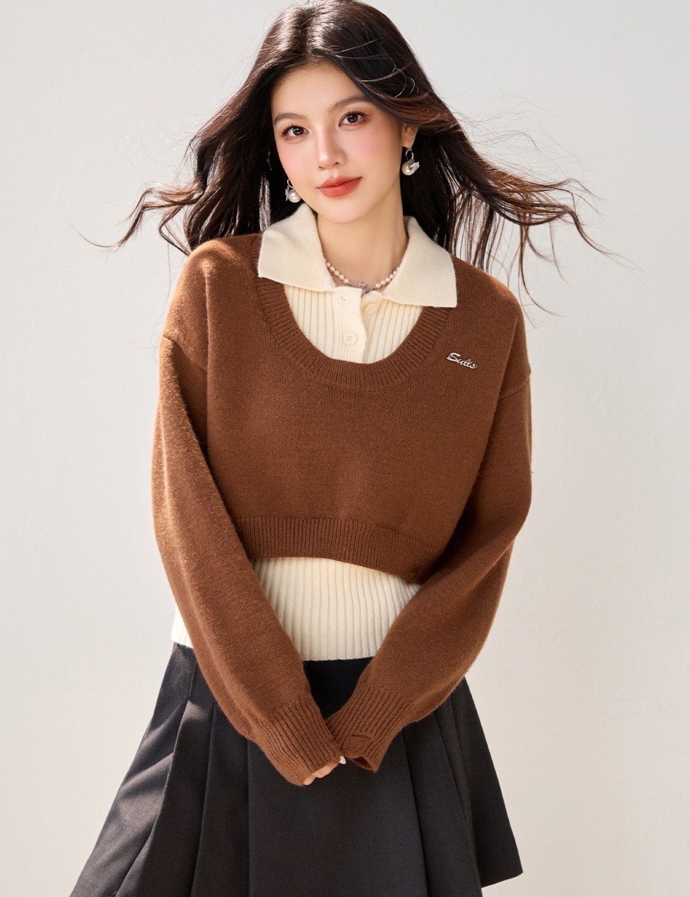 Long sleeve short sweater autumn and winter tops for women