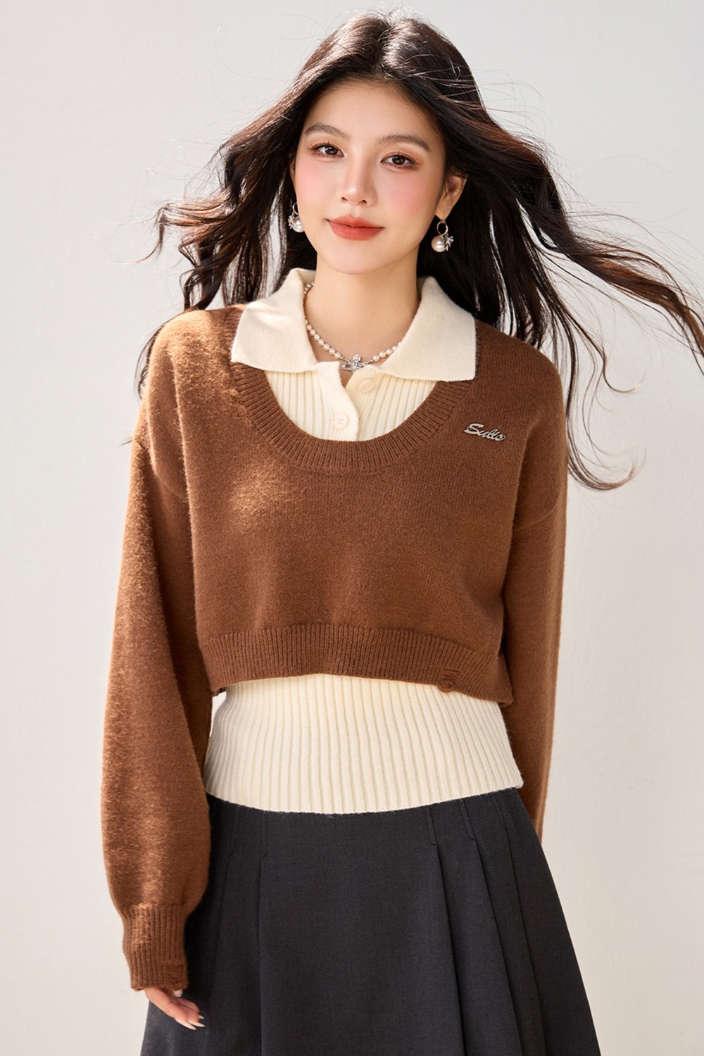 Long sleeve short sweater autumn and winter tops for women