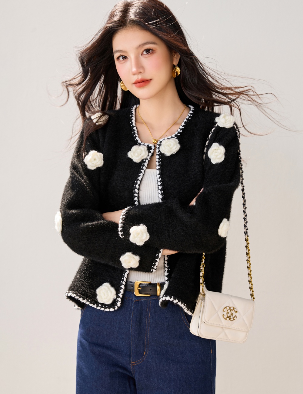 Black sweater knitted cardigan for women