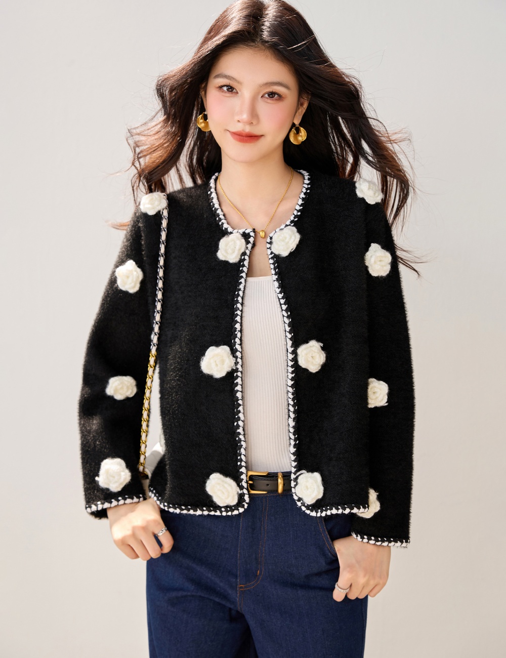 Black sweater knitted cardigan for women