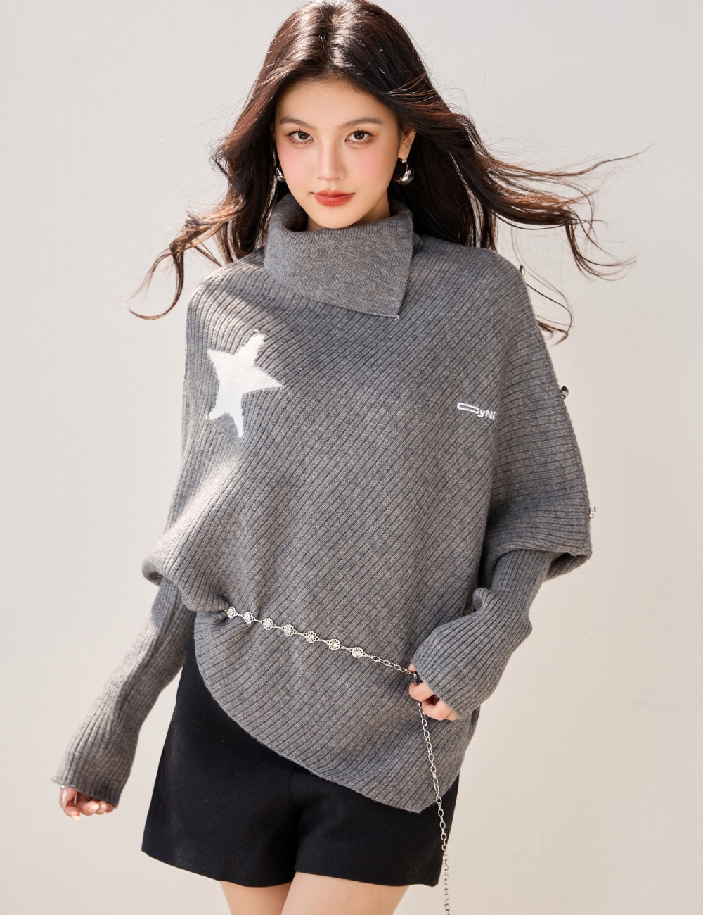 Irregular lazy tops niche gray sweater for women