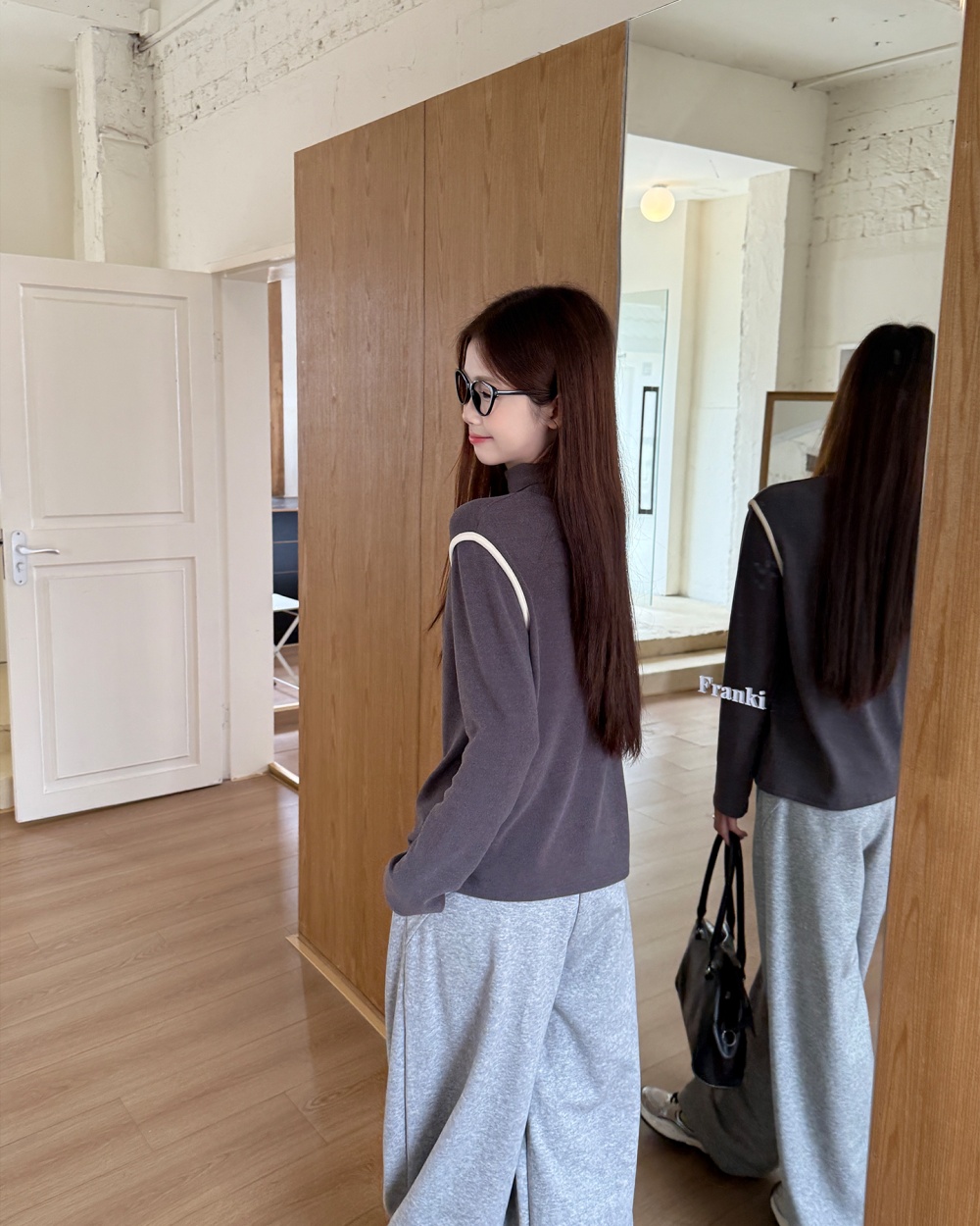 Spring and autumn T-shirt bottoming shirt for women