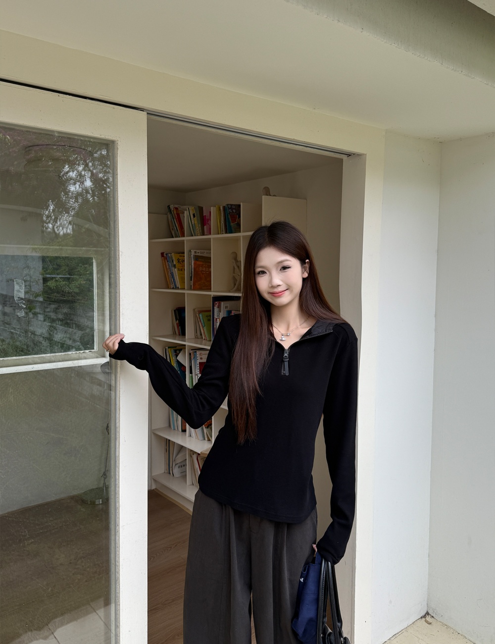 Half zip bottoming shirt inside the ride T-shirt for women