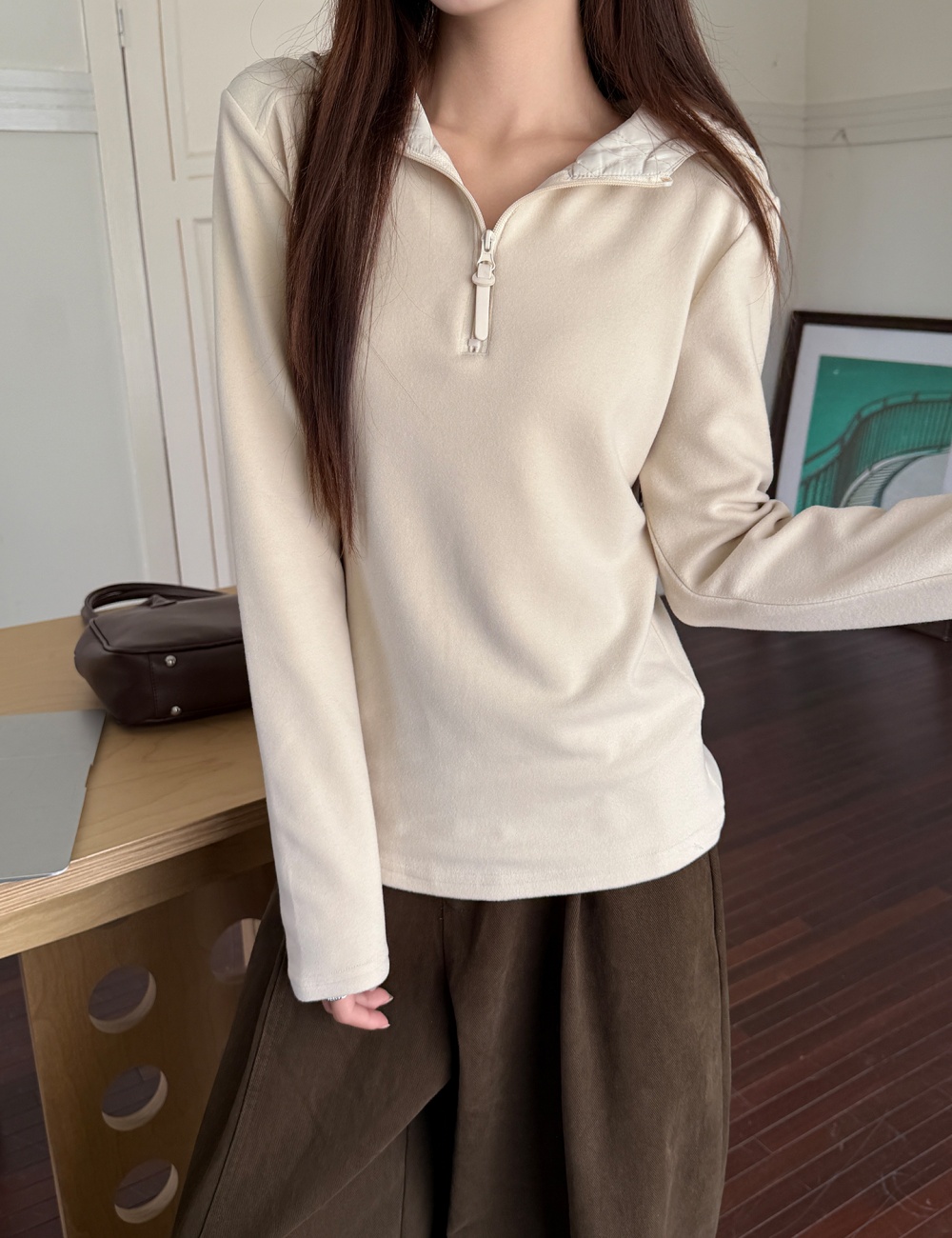 Half zip bottoming shirt inside the ride T-shirt for women